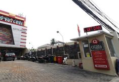 Bên ngoài 2 Hotel Quds Express Syariah