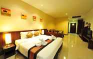 Kamar Tidur 3 Green World Palace Hotel