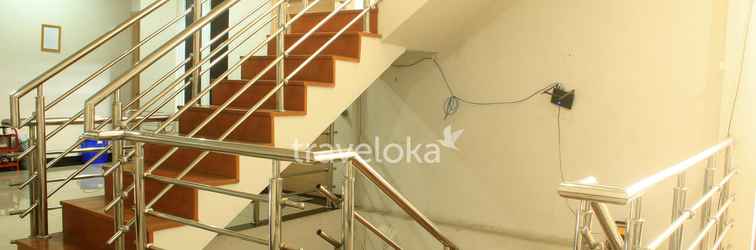 ล็อบบี้ Single Room near Prasetya Mulya S2 Campus for Male (P33)