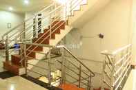 ล็อบบี้ Single Room near Prasetya Mulya S2 Campus for Male (P33)