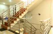 Lobby 6 Single Room near Prasetya Mulya S2 Campus for Male (P33)