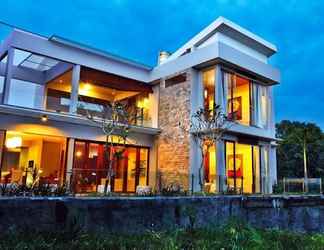 Exterior 2 Astamana Bali