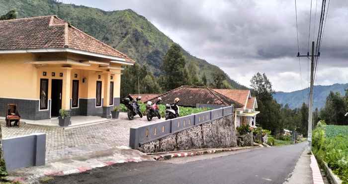 Bên ngoài Villa Tengger Asri 5 Gunung Bromo