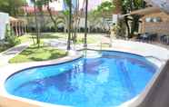 Kolam Renang 7 Vacation Hotel Cebu