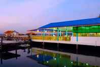 Swimming Pool Krabaen Bay Resort