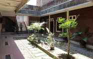 Khu vực công cộng 6 OYO 2074 Joglo Homestay