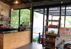 ล็อบบี้ 5 Resort Railumpoo (Farm & Camping)