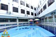 Swimming Pool Hotel Bungo Plaza