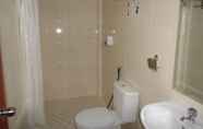 Toilet Kamar 7 Twin Hotel Bengkalis