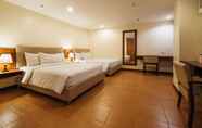 Kamar Tidur 7 The Well Hotel
