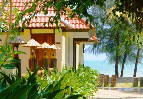 ภายนอกอาคาร Chanchaolao Beach Resort