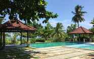 Swimming Pool 3 Lorin Belitung Hotel