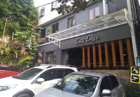 Exterior City Edge Guest House