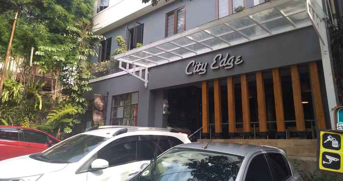 Exterior City Edge Guest House