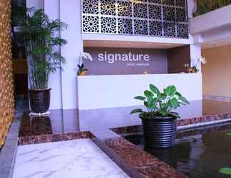 Lobby 2 Signature Seminyak Smart Hotel