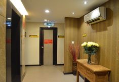 Lobby 6 Hotel Nur