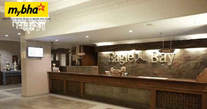 Lobi Eagle Bay Hotel Langkawi