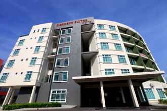 Bên ngoài 4 Merdeka Suites Hotel