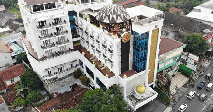 Luar Bangunan Tara Hotel Yogyakarta