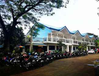 Lobi 2 Villa Paraiso Resort and Apartelle