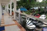 Lobby Villa Paraiso Resort and Apartelle