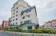 Bên ngoài 3 Miri Hotel