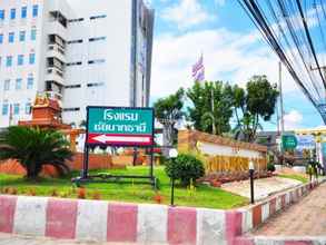 Exterior 4 Chainat Thani Hotel