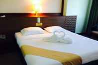 Bedroom Chainat Thani Hotel