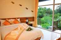 Bilik Tidur Rithima Srichumsaeng Riverside Resort