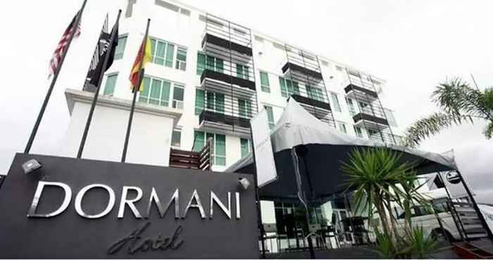 Luar Bangunan Dormani Hotel Kuching