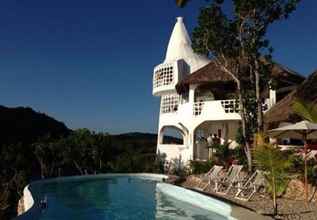 Swimming Pool 4 Al Faro Palawan Cosmio Hotel