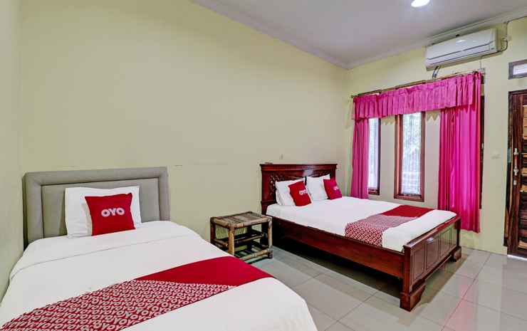 OYO 812 Hotel Tirta Bahari Pangandaran - Suite Triple 