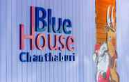 Exterior 7 Blue House Boutique