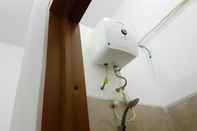 Toilet Kamar Cozy Room near Royal Plaza Surabaya (LAF)