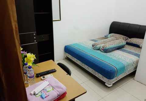 Bedroom Cozy Room near Royal Plaza Surabaya (LAF)