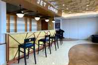 Bar, Kafe, dan Lounge Jakarta Airport Hotel