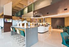 Bar, Cafe and Lounge 2 Ambassador Transit Lounge @ Singapore Changi Airport Terminal 2