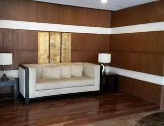 Lobby 2 Bay Garden Condominium Unit