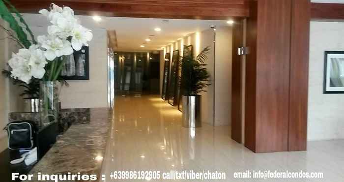 Lobby Bay Garden Condominium Unit