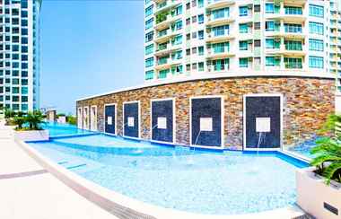 Swimming Pool 2 Bay Garden Condominium Unit