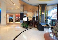 ล็อบบี้ 2 Golden Crown Grand Hotel