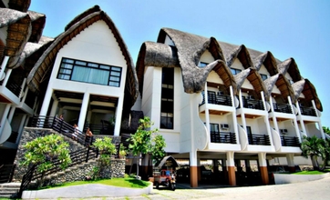 Exterior 4 Java Hotel