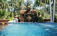 Swimming Pool 3 The White Knot Koh Chang