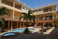 Lobby Lalaguna Beach Club and Dive Center