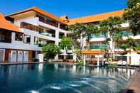 Kolam Renang Rati Lanna Riverside Spa Resort