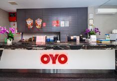Lobi 6 Super OYO 977 Hong Kong Suites
