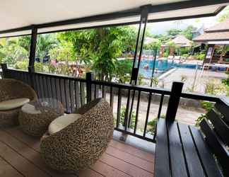 Bangunan 2 Ibiza House & Rawianda Villas