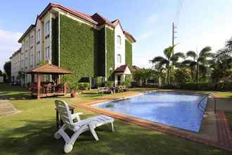 Exterior 4 Microtel by Wyndham - Sto. Tomas, Batangas