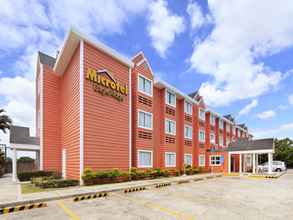 Exterior 4 Microtel by Wyndham - Eagle Ridge