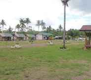 Kolam Renang 7 Villa Saturnina Beach Resort